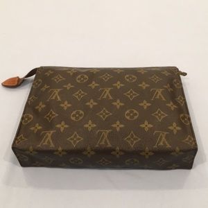 Louis Vuitton Monogram Toiletry Pouch 26